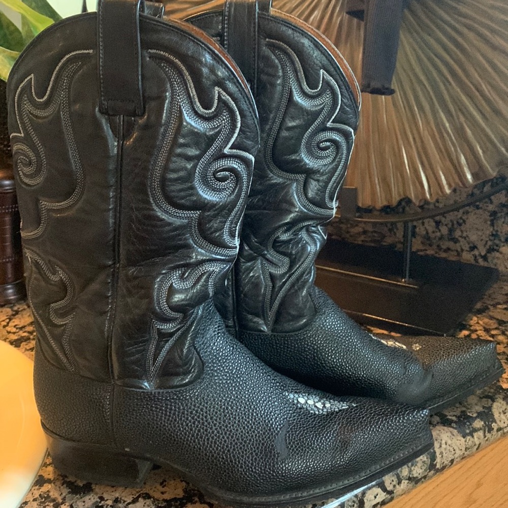 Man as upper leather code westcowboy boots. Size 7.5